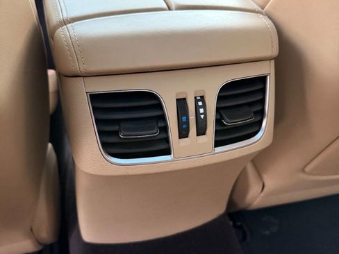 Used 2015 Hyundai Genesis 3.8 w/ Option Group 03 image 20