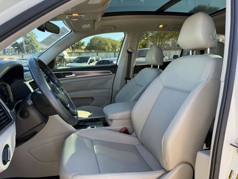 Used 2019 Volkswagen Atlas SEL image 14