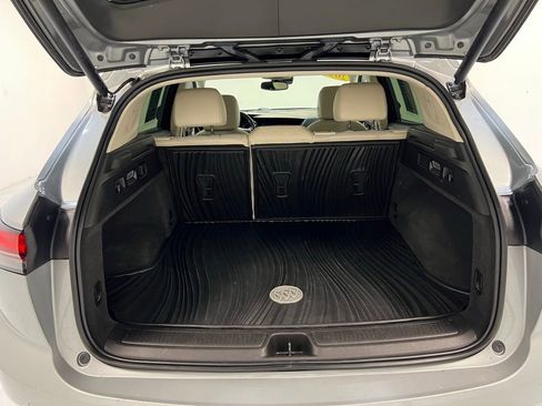 Used 2023 Buick Envision Preferred image 29