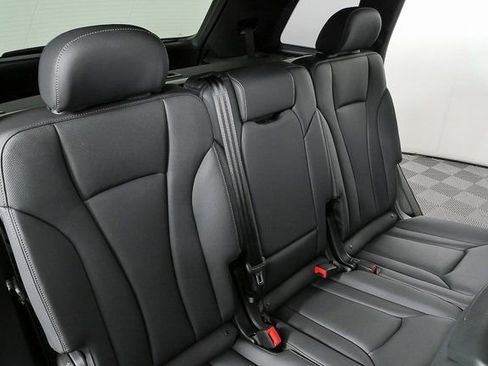 New 2026 Audi Q7 3.0T Premium Plus image 23