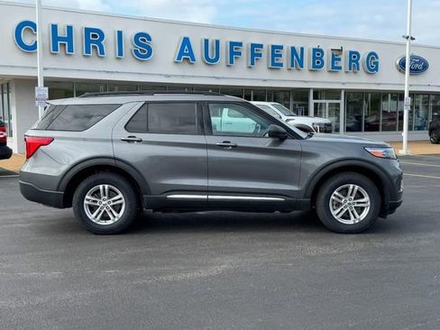 Used 2022 Ford Explorer XLT w/ Class IV Trailer Tow Package AWD/4WD image 1