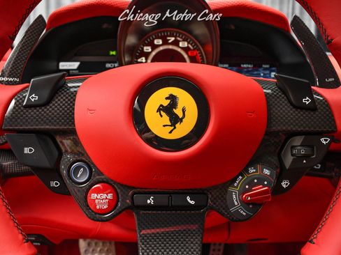 Used 2018 Ferrari 812 Superfast image 12