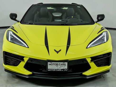 Used 2021 Chevrolet Corvette Stingray Premium Conv w/ Z51 Performance Package image 5