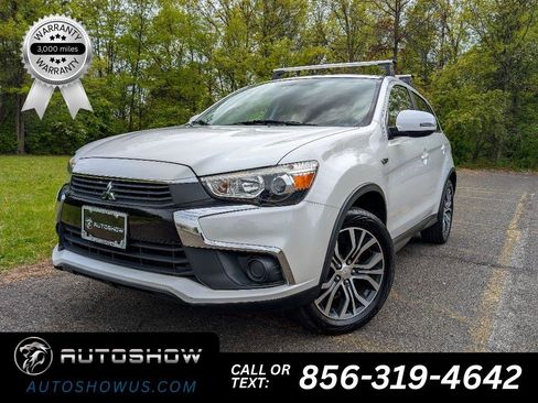 Used 2017 Mitsubishi Outlander Sport ES FWD image 1