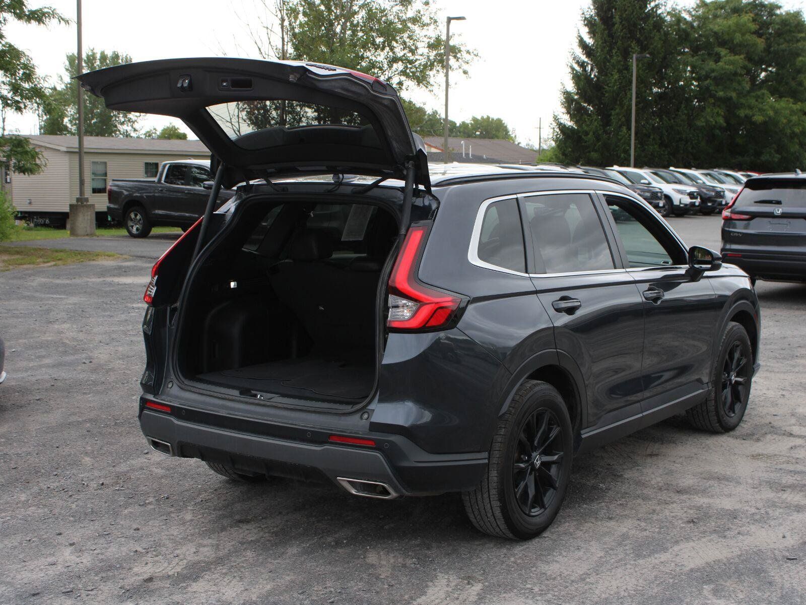 Used 2024 Honda CR-V Sport-L image 7