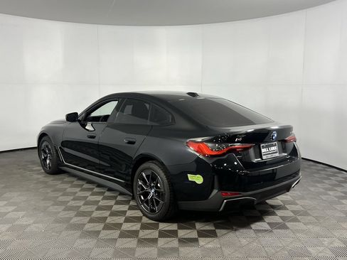 Used 2023 BMW i4 eDrive35 w/ Premium Package image 8