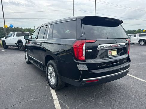 Used 2023 GMC Yukon XL SLT w/ SLT Luxury Package AWD/4WD image 8