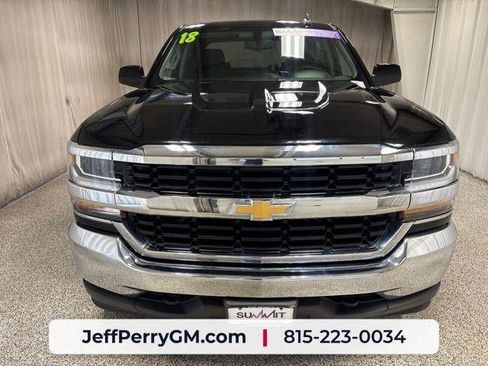 Used 2018 Chevrolet Silverado 1500 LT w/ Trailering Package AWD/4WD image 7
