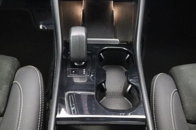 Used 2023 Volvo C40 P8 Recharge Plus AWD/4WD image 27