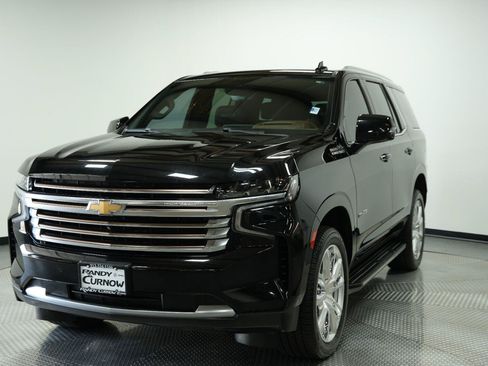 Used 2023 Chevrolet Tahoe High Country AWD/4WD image 4