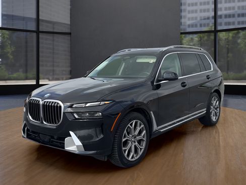 Used 2025 BMW X7 xDrive40i w/ Premium Package AWD/4WD image 1