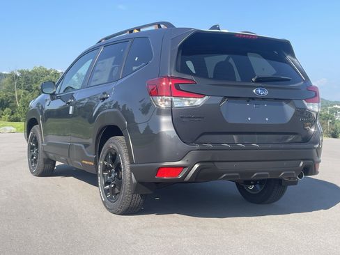Used 2025 Subaru Forester Wilderness AWD/4WD image 4