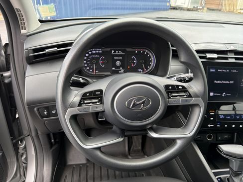 Used 2024 Hyundai Tucson SEL FWD image 24
