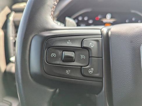 Used 2023 GMC Sierra 1500 AT4 w/ AT4 Premium Package AWD/4WD image 13