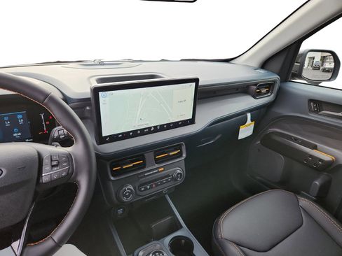 New 2026 Ford Maverick Tremor image 19