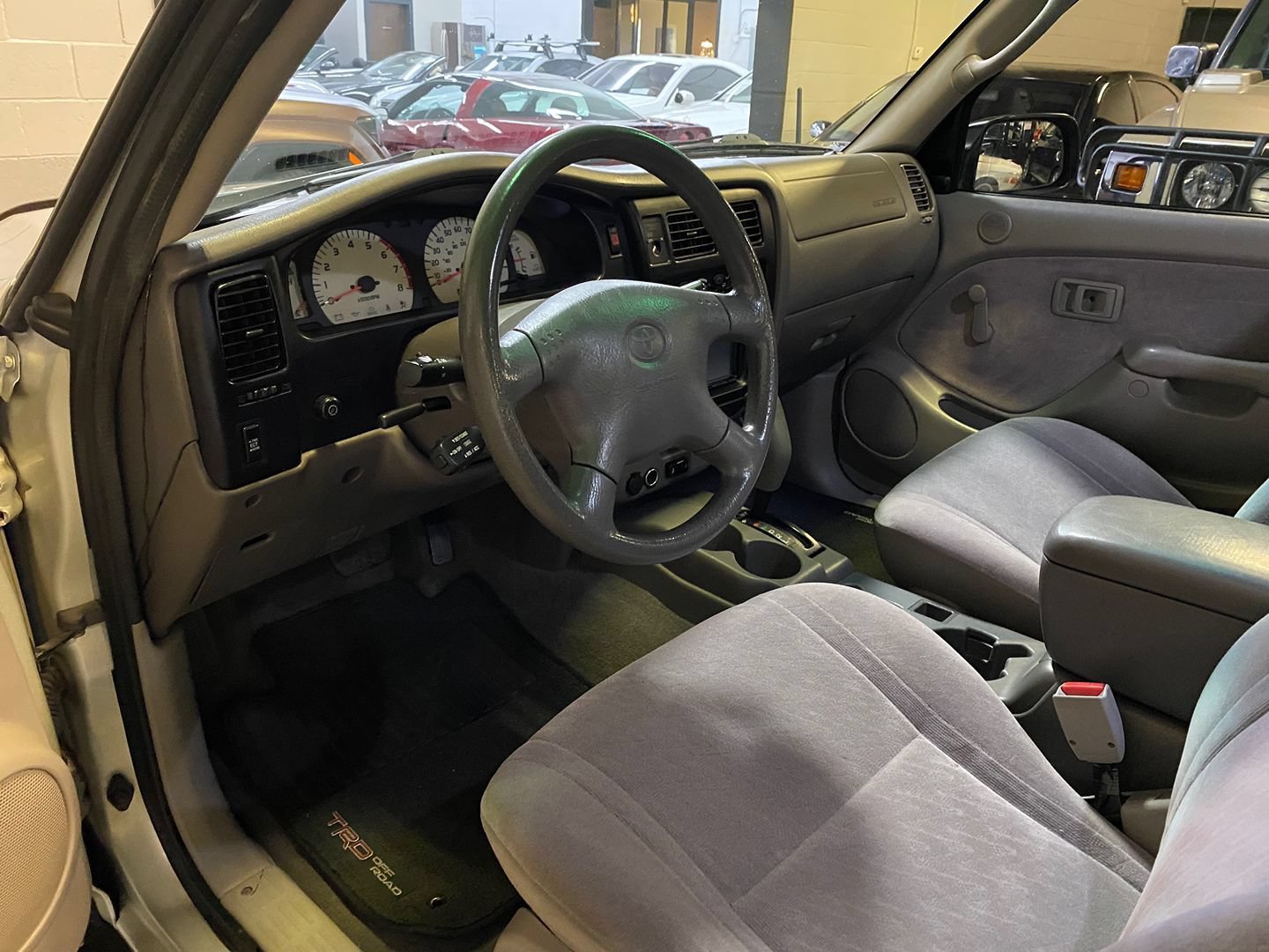 Used 2001 Toyota Tacoma PreRunner RWD image 29