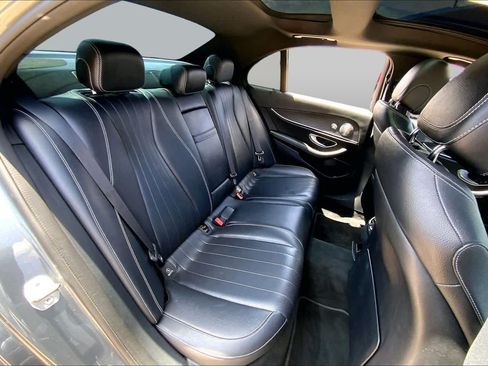Used 2017 Mercedes-Benz E 300 image 20