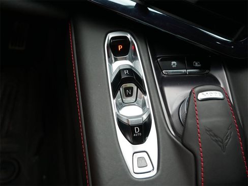 Used 2023 Chevrolet Corvette Stingray Premium Conv w/ Z51 Performance Package image 26