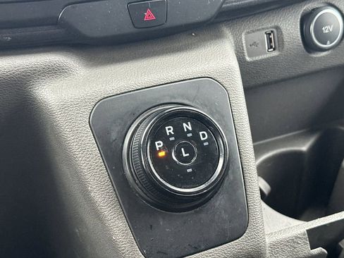 Used 2022 Ford E-Transit Medium Roof w/ Load Area Protection Package image 23