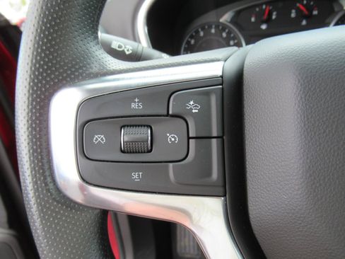 Certified 2024 Chevrolet Blazer LT w/ Convenience Package FWD image 22