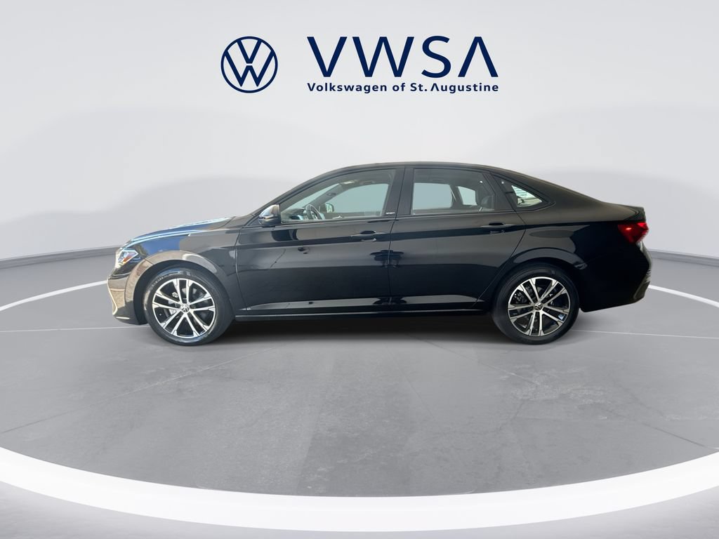 Certified 2024 Volkswagen Jetta Sport FWD image 4
