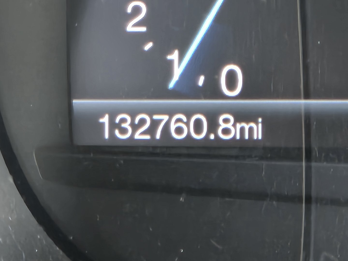 Used 2015 Ford Edge Titanium AWD/4WD image 3