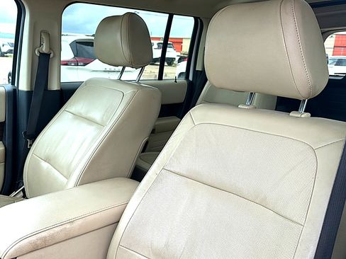 Used 2014 Ford Flex Limited w/ Equipment Group 301A FWD image 7