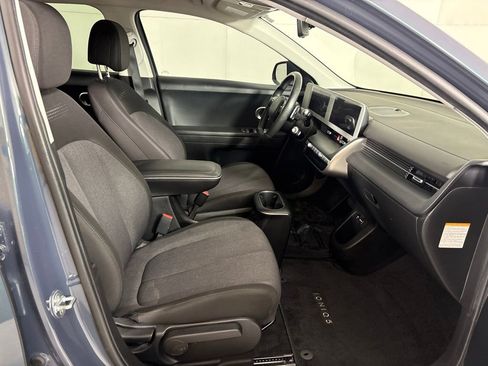 Used 2024 Hyundai Ioniq 5 SEL RWD image 16