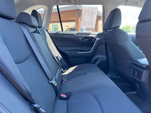 Used 2024 Toyota RAV4 LE AWD/4WD image 19
