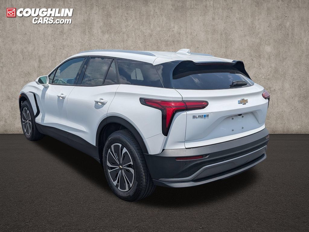 New 2025 Chevrolet Blazer EV LT AWD/4WD image 5