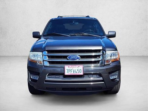 Used 2016 Ford Expedition EL Limited w/ Equipment Group 301A RWD image 2