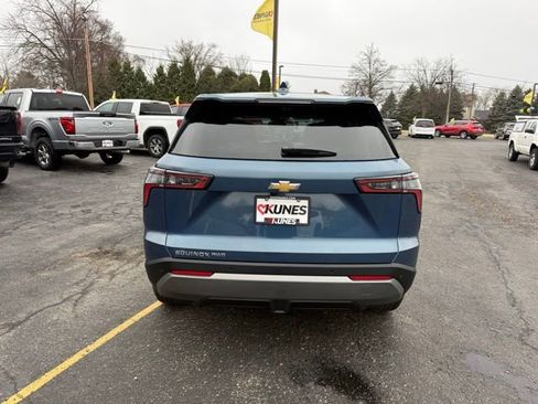 New 2026 Chevrolet Equinox LT w/ Convenience Package II AWD/4WD image 5