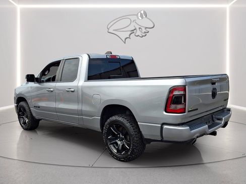 Used 2022 RAM 1500 Big Horn AWD/4WD image 3