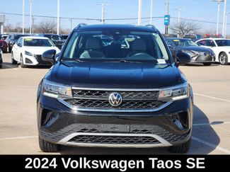Used 2024 Volkswagen Taos SE video 2