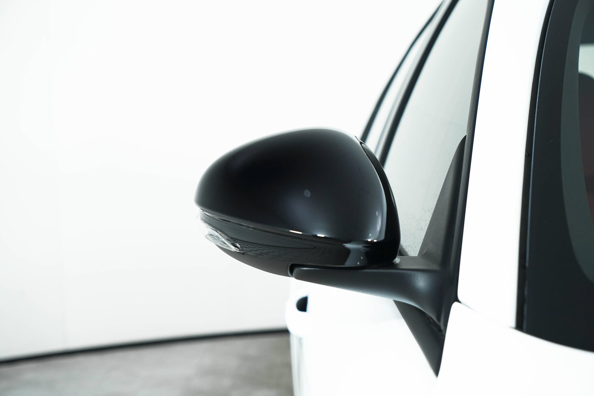 Used 2024 Alfa Romeo Giulia Sprint RWD image 14