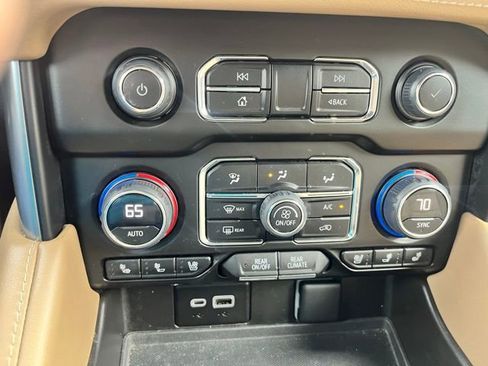 Used 2023 Chevrolet Tahoe Premier w/ Texas Edition image 19