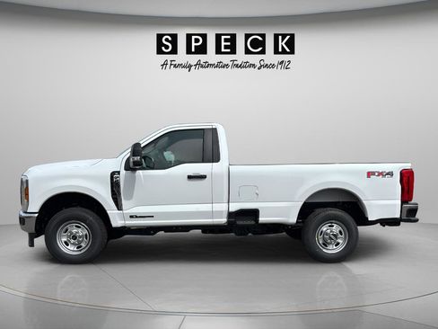 New 2026 Ford F250 XL AWD/4WD image 3