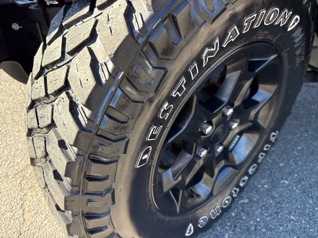 Used 2023 Jeep Wrangler Unlimited w/ Cold Weather Group AWD/4WD image 7