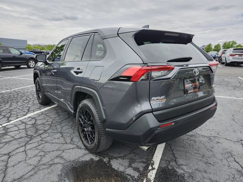 Used 2023 Toyota RAV4 LE FWD image 13