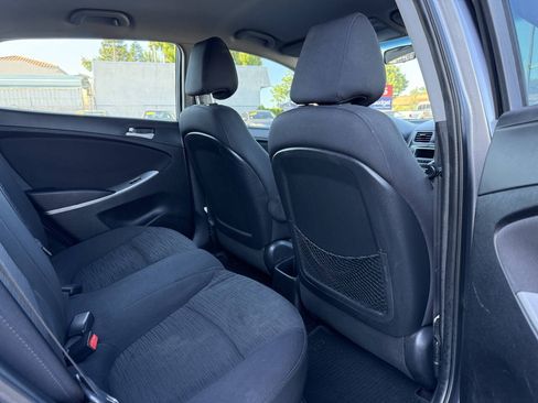 Used 2015 Hyundai Accent GS FWD image 11