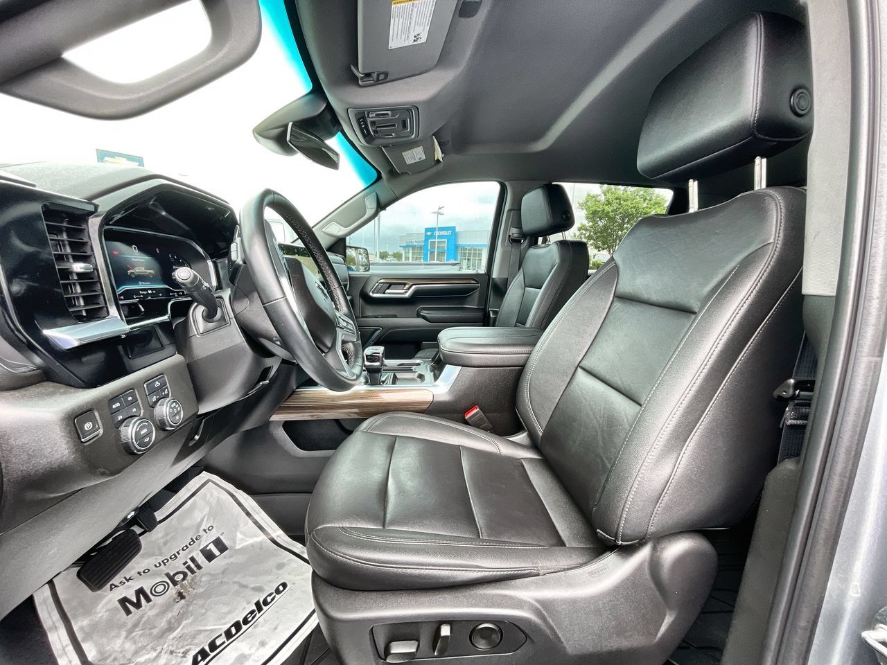 Used 2024 Chevrolet Silverado 1500 RST w/ Convenience Package II AWD/4WD image 19