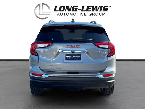 Used 2024 GMC Terrain SLT w/ Tech Package image 5