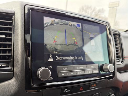 Used 2024 Nissan Frontier PRO-4X w/ Pro Premium Package image 19