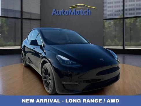 Used 2025 Tesla Model Y Long Range AWD/4WD image 1