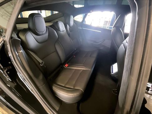 Used 2024 Tesla Model S image 16