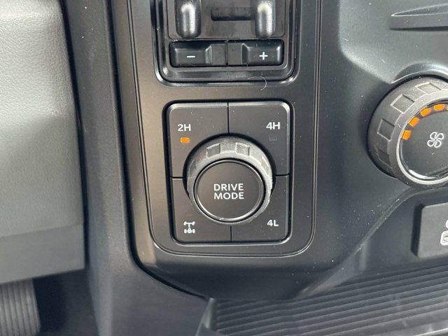New 2026 Ford F250 XLT w/ XLT Premium Package AWD/4WD image 27