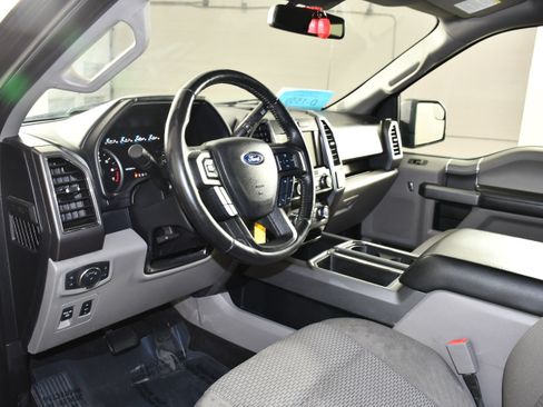Used 2019 Ford F150 XLT w/ Equipment Group 302A Luxury AWD/4WD image 2