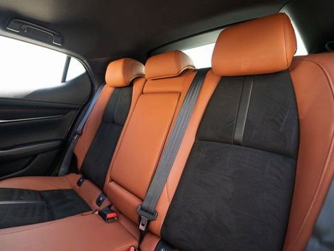 Used 2024 MAZDA MAZDA3 s image 31