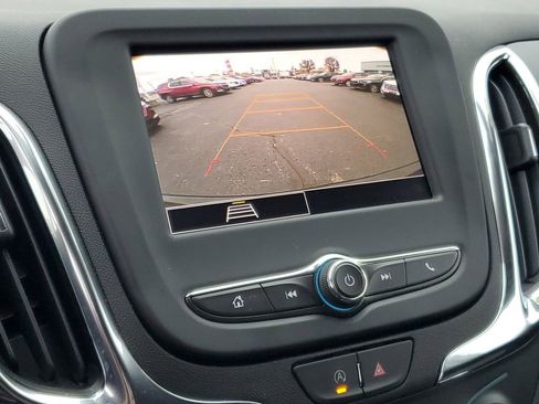 Certified 2024 Chevrolet Equinox LT image 18