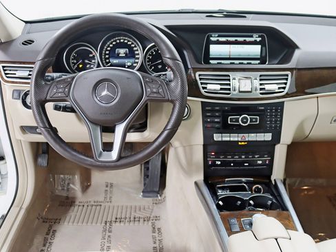 Used 2015 Mercedes-Benz E 350 4MATIC Wagon w/ Premium 1 Package image 14